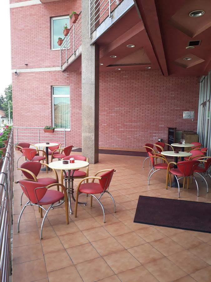 Hotel Cetojevic 바냐루카 외부 사진